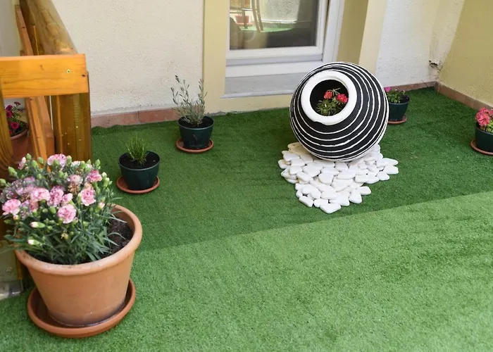 Апартаменты Little Yard & #1