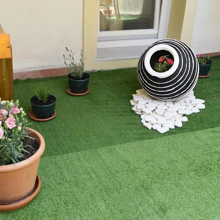 דירה Little Yard & #1