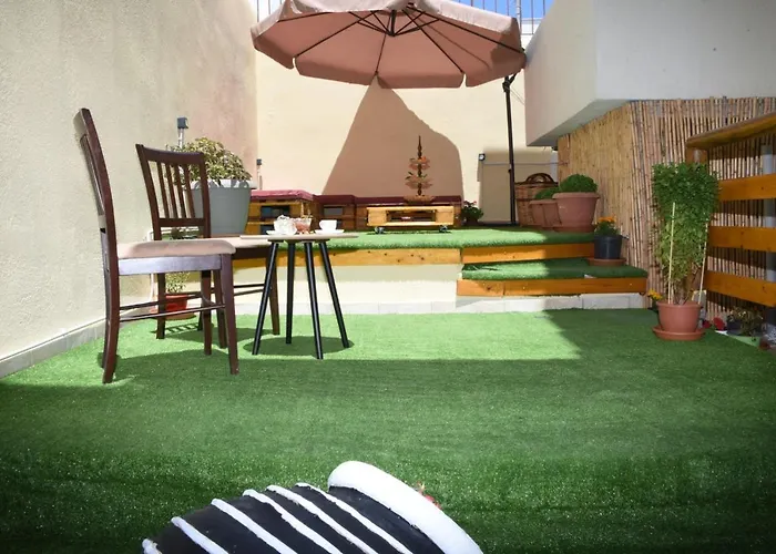 Little Yard & #1 * Naxos City